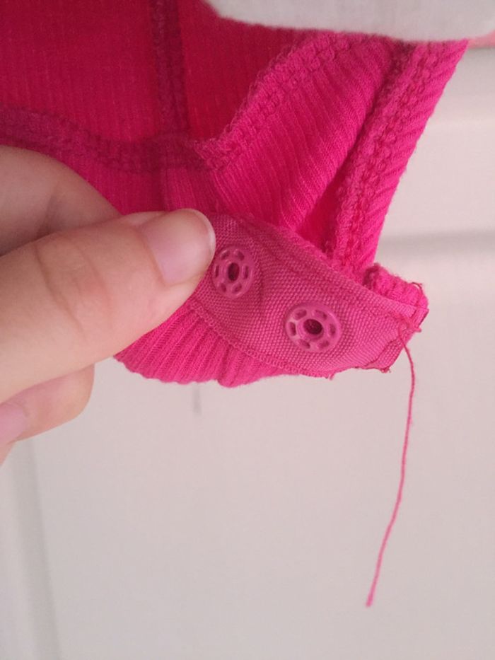 Body 🎀 débardeur ouvert Jennyfer taille XS 4euros - photo numéro 4