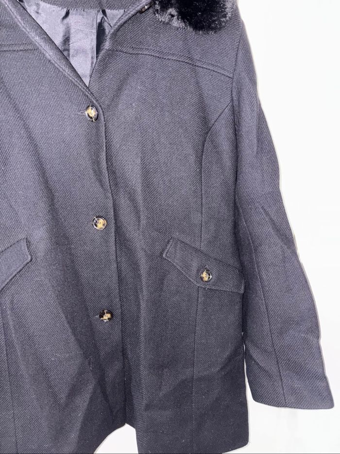 Manteau Armand Thiery noir en très bon état - photo numéro 5