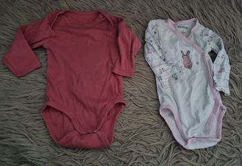 Lot 2 bodies manches longues 6-9mois