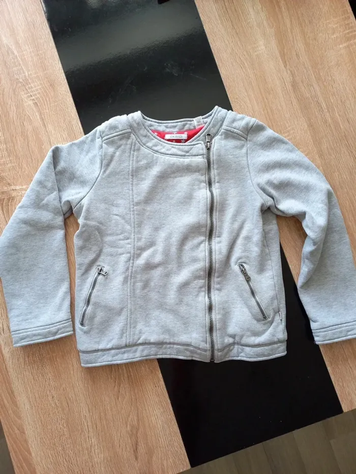 Gilet fille gris 10 ans - photo numéro 2