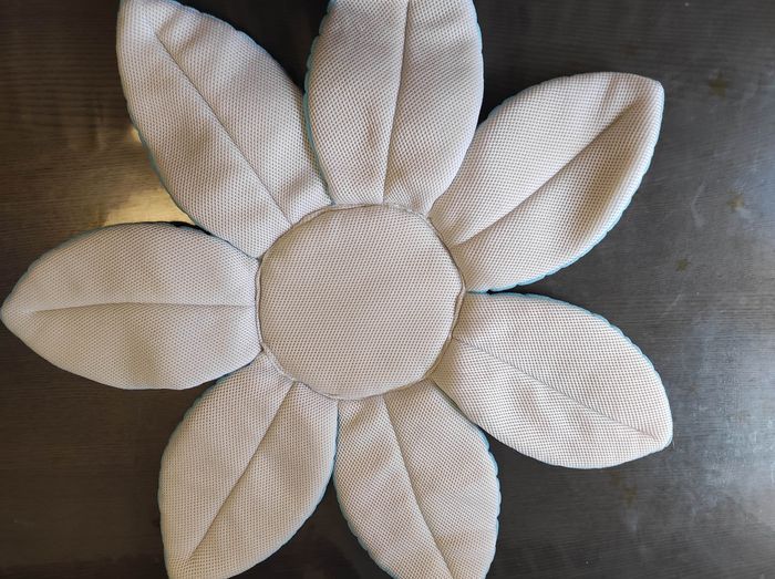 Lot vêtements bébé jusqu'à 1 mois ou 54 cm - photo numéro 10