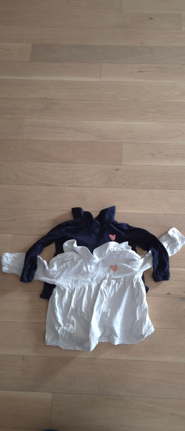 Lot de 2 t shirts manches longues