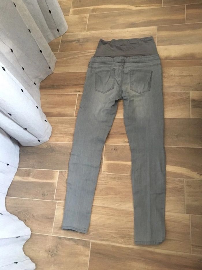 Pantalon grossesse - photo numéro 2