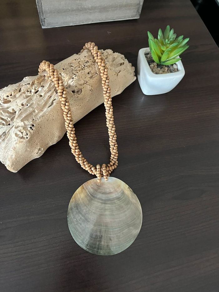 Collier nacré