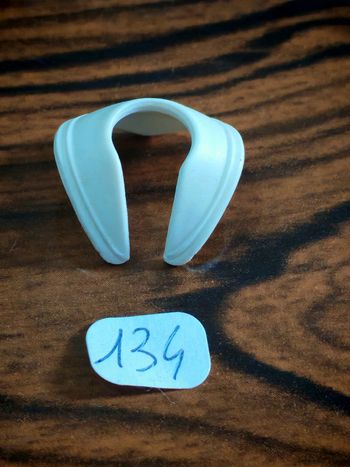 Playmobil 1900 médiéval col écharpe blanche