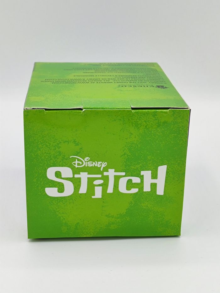 Figurine Stitch dansant le hula - photo numéro 5