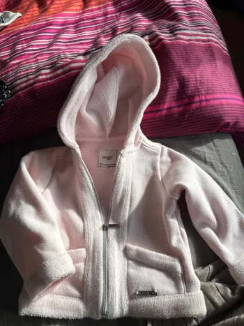 Très beau gilet Mayoral 80