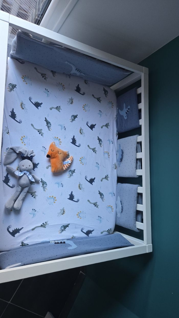 Parc bebe + matelas + tour et tapis de parc - photo numéro 3