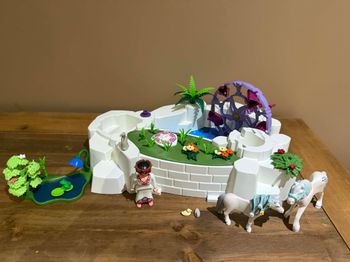 Playmobil set 5475 Fairy Tales Chateau cristal