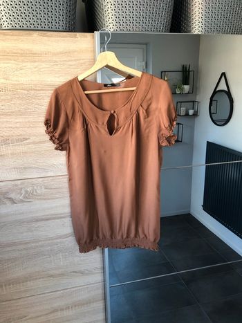 Haut blousant marron
