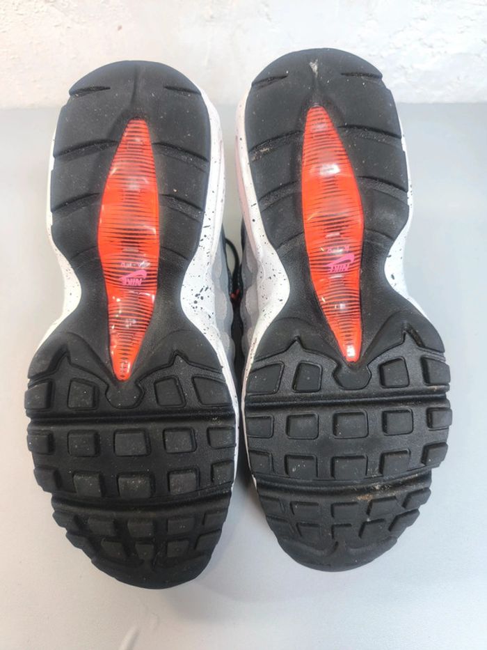 Baskets Nike air max 95 recraft grises pointure 40 neuves - photo numéro 10