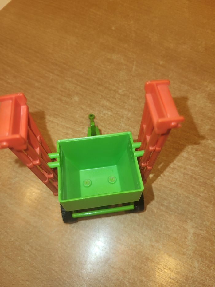 Ependeur à engrais miniature 1/32 SIKU - photo numéro 3