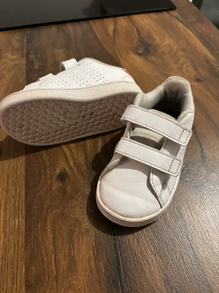 Basket adidas à scratch fille - photo numéro 3