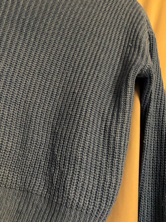 Pull tricoté bleu - photo numéro 4