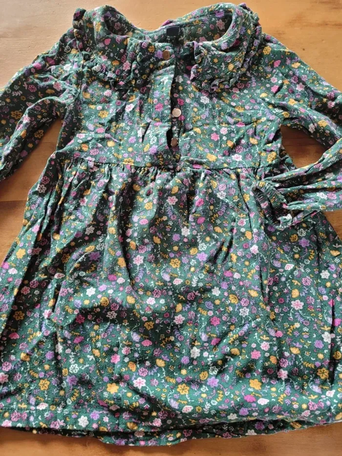 Jolie robe 3 ans