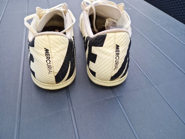 Baskets futsal Nike stabile taille 41 - photo numéro 4