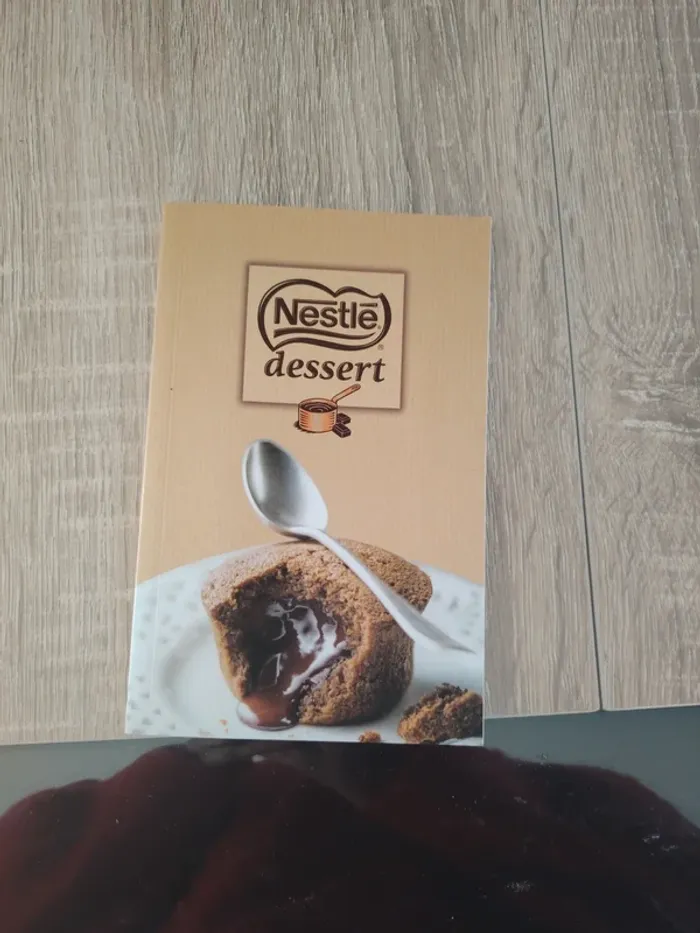 Lot 3 livres recettes tout chocolats + cadeau - photo numéro 8