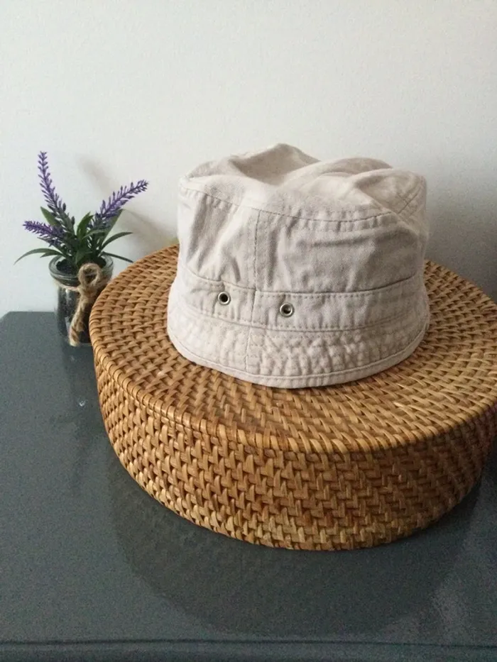 Bob beige T 3-5 ans