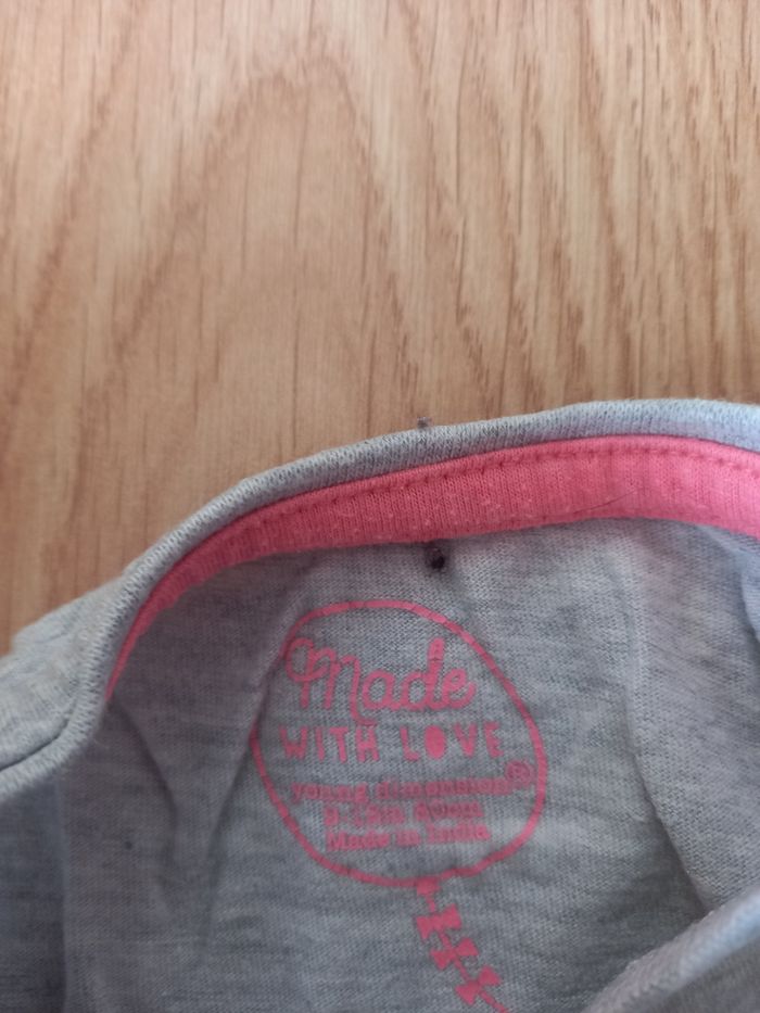 T shirt arc en.ciel - photo numéro 3