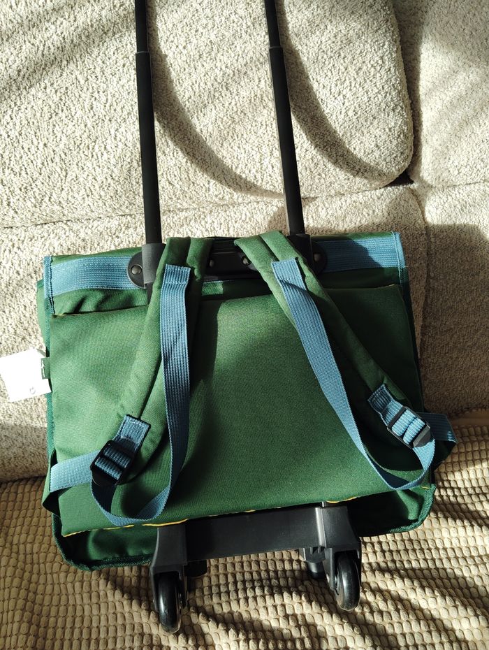 Cartable à roulettes, à dos ou portable - photo numéro 3