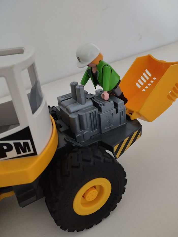 Chargeuse avec godet Playmobil 5469 - photo numéro 4
