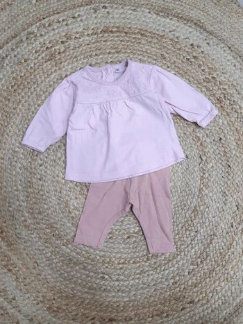 Tenue blouse manches longues et legging 1 mois