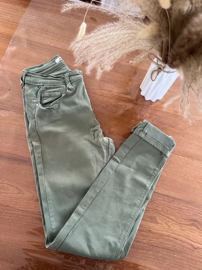 Pantalon slim skinny