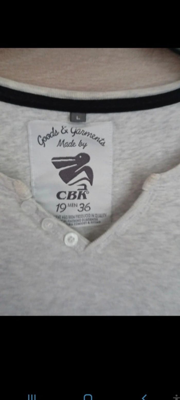 Lot de 2 tee shirt taille L cbk neuf - photo numéro 4