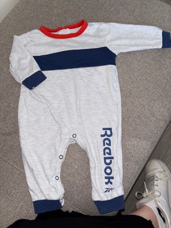 combinaison reebok 