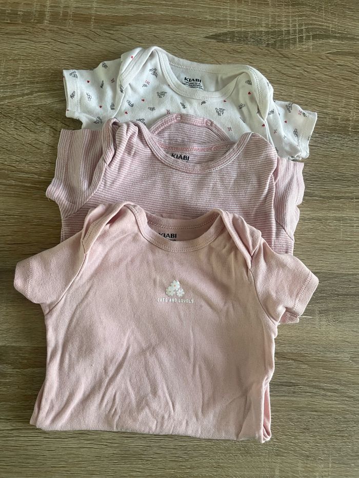 Lot de bodies 24 mois Kiabi fille