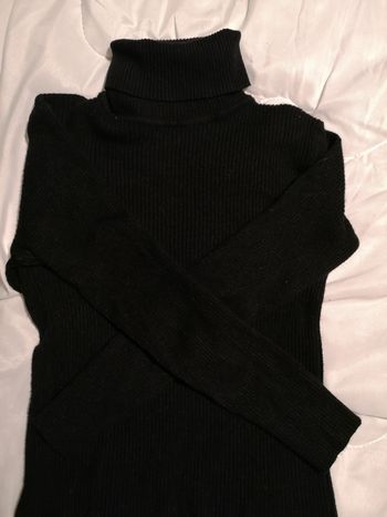 Pull fin noir col roulé manches longues 36/38