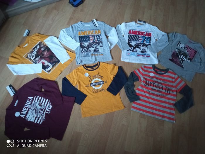 Lot  7 hauts neufs 6 ans