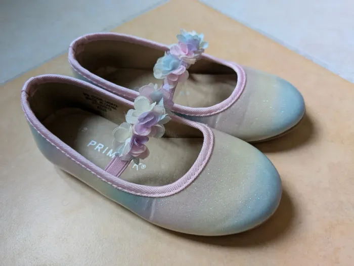 Ballerines à fleurs arc-en-ciel Primark 27 - photo numéro 2