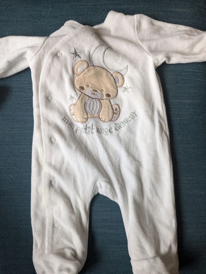 Lot pyjama velours 1 mois - photo numéro 2