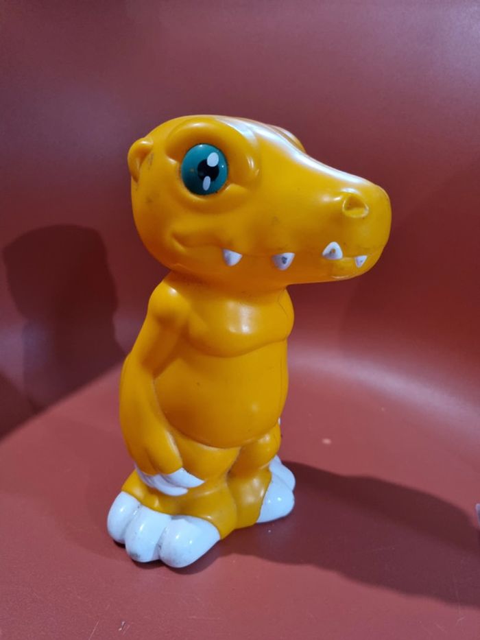 Tirelire Digimon avec défaut museau fendu - photo numéro 6