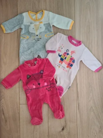 Lot pyjamas Absorba 1 mois