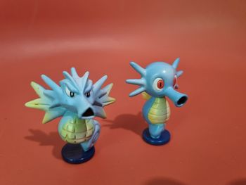 Figurine pokemon hypotrempe et hypocean tomy