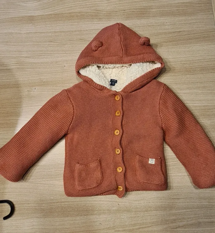 Gilet/veste à capuches