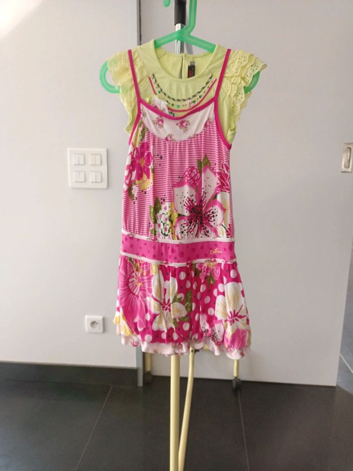 Robe rose et verte catimini taille 8 ans