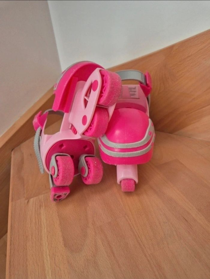 👧 Patin a roulettes - photo numéro 3