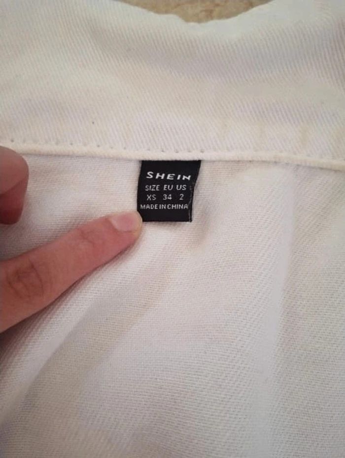 Veste en jean blanche - photo numéro 4