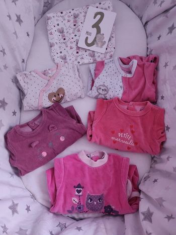 Lot de pyjamas