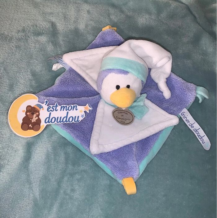 DDC21 doudou pingouin doudou et compagnie