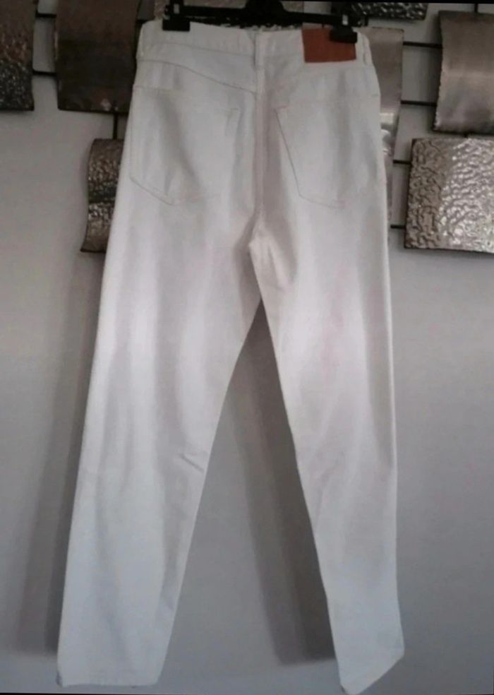 Jean blanc Pull & Bear taille 38 - photo numéro 4