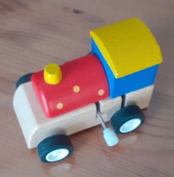 Petit train en bois