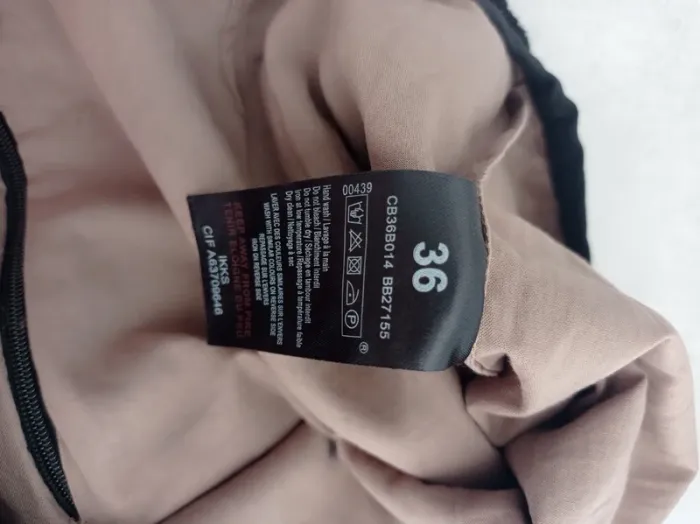 Jupe d'été noir broderie avec couleur marron chocolat dessous fermeture éclair en coton T.36 IKKS - photo numéro 5