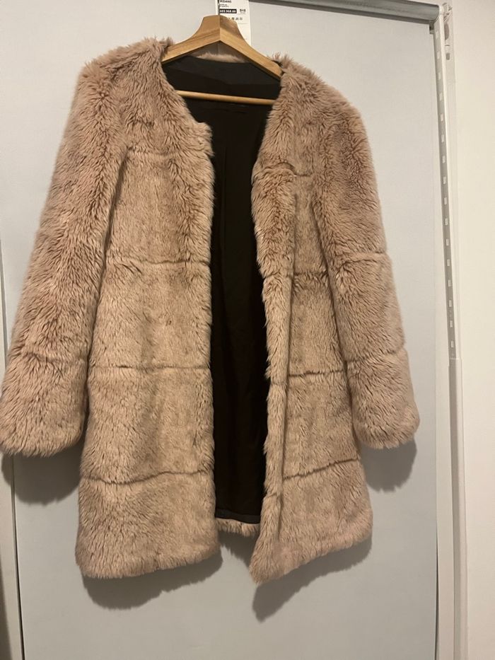 Manteau fausse fourrure - photo numéro 4