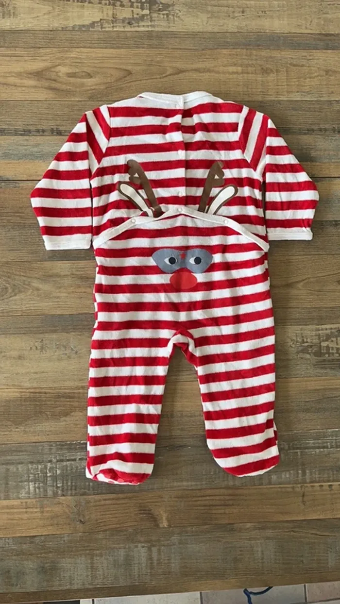 Pyjama - photo numéro 2
