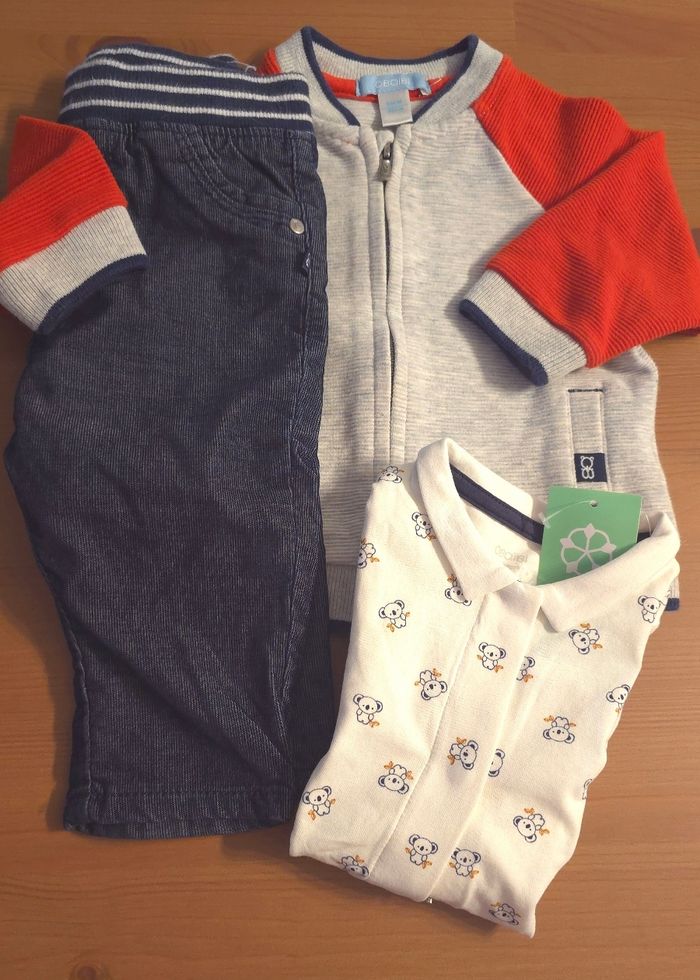 🥰😍💙 superbe ensemble sweat zippé, pantalon velours et bodie polo mc 6mois garçon 💙😍🥰 - photo numéro 4
