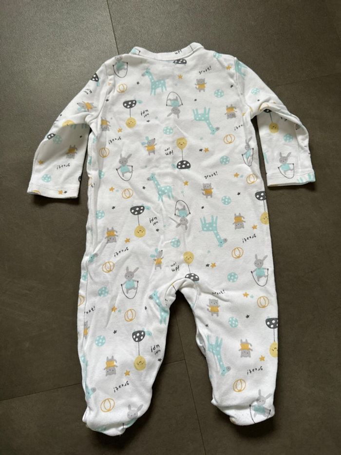 Pyjama 6 mois - photo numéro 4
